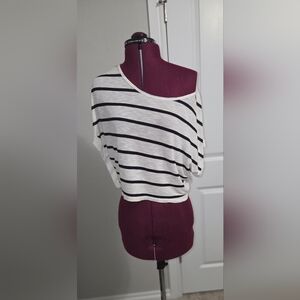 Metropark Black and White Asymmetrical Crop Top